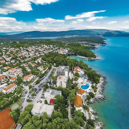 1 Bedroom Beautiful In Apartmán Jurandvor