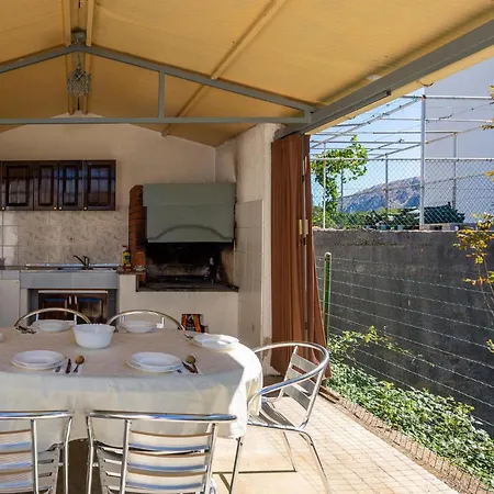 1 Bedroom Beautiful In *